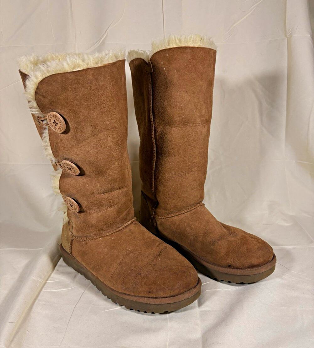 UGG Bailey Button Triplet Suede Sheepskin Lined Knee High Boots US 10 EU 41